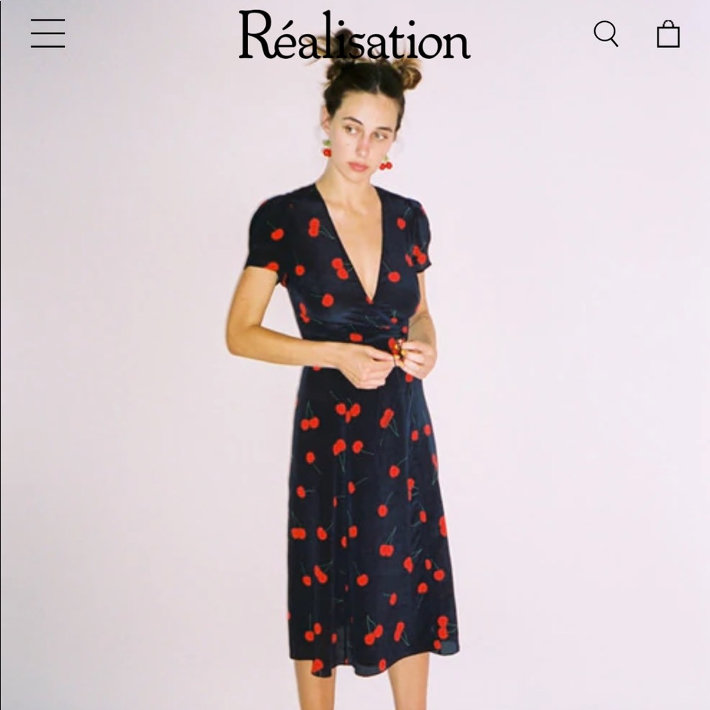 SOLD///Realisation par dress